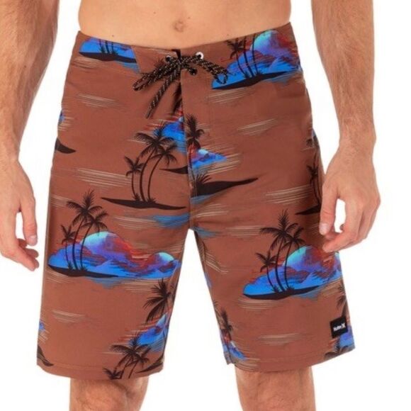NWT Hurley Board Shorts Swim Phantom Quick Dry 4 Way Stretch Palm Tree Brown - Picture 1 of 8